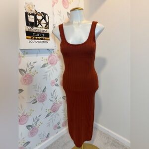 Windsor Rust Ribbed Midi Dress